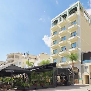 Leonardo Boutique 4*, لارنكا قبرص